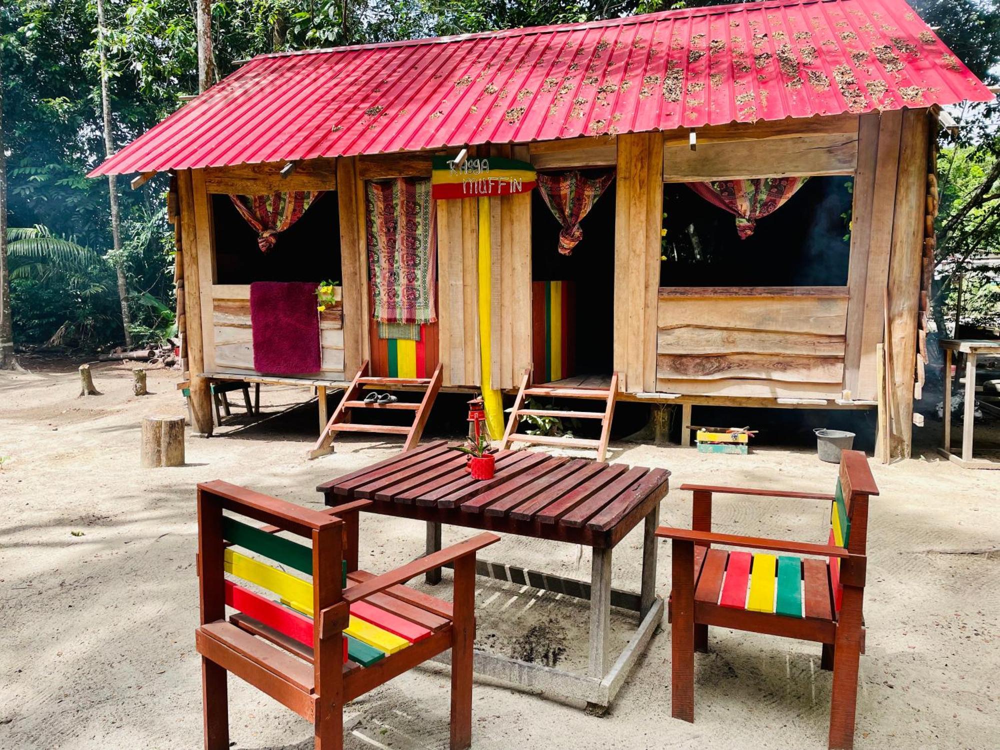 Land Of Promise - Reggae Bar & Eco Village Zanderij Exteriér fotografie